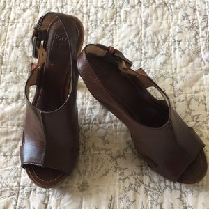 Frye Dara Slingback